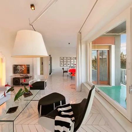 Lory House סורנטו