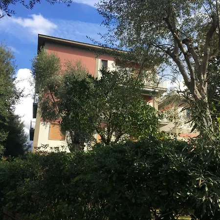 Lory House דירה *